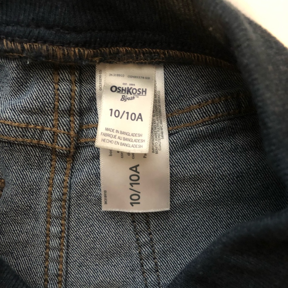 OshKosh Boy denim shorts size 10